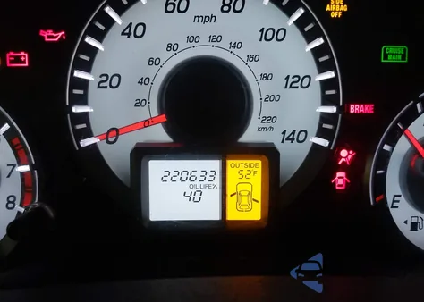 2014 Honda Pilot Ex-L z USA, uszkodzony, nr VIN 5FNYF4H55EB504304